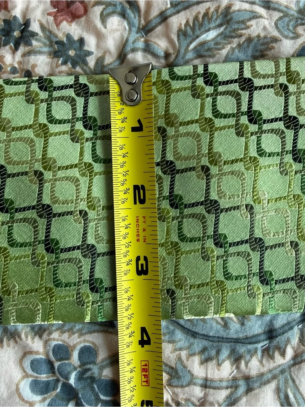 Umberto Frasi 100% Silk Green Geometric Jacquard Tie Handmade Men's Necktie